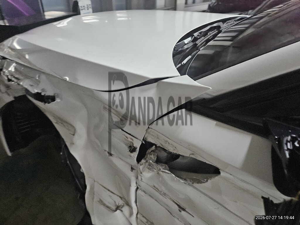 2026 BMW M2, photograph 3
