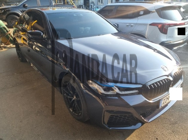2018 BMW 530i xDrive, photograph 4