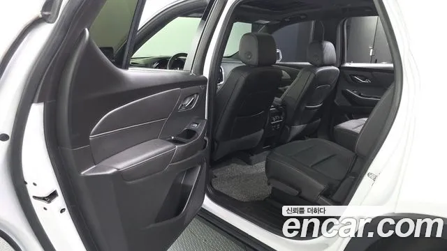 ChevroletGMDaewoo Traverse 3.6 AWD LT Leather Premium — photo 1 of 33