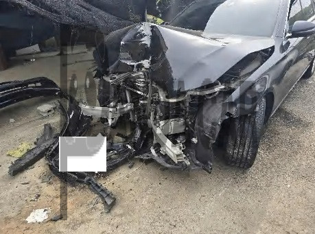 2019 Mercedes-Benz E300, photograph 3