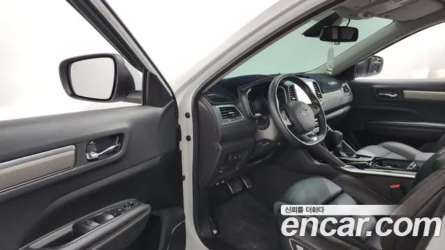 Renault-KoreaSamsung QM6 2.0 GDe PREMIERE 2WD — photo 1 of 34