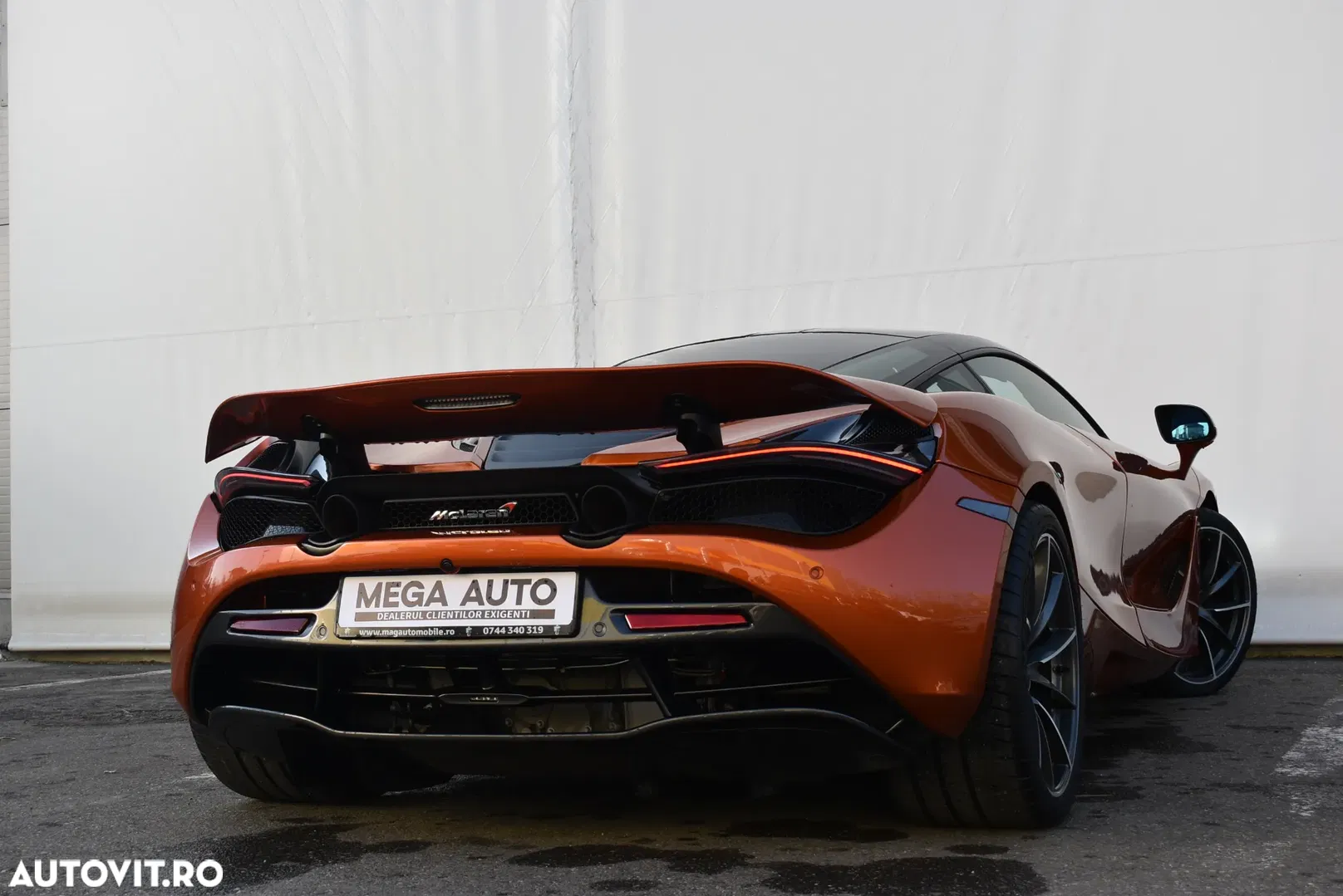 2017 McLaren 720S, photograph 8