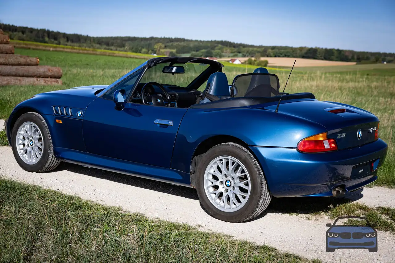 2001 BMW Z3 Z3 Roadster 2.2i # 2. Hand # Topasblau, photograph 9