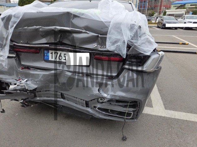 2022 BMW 730Ld xDrive, photograph 2