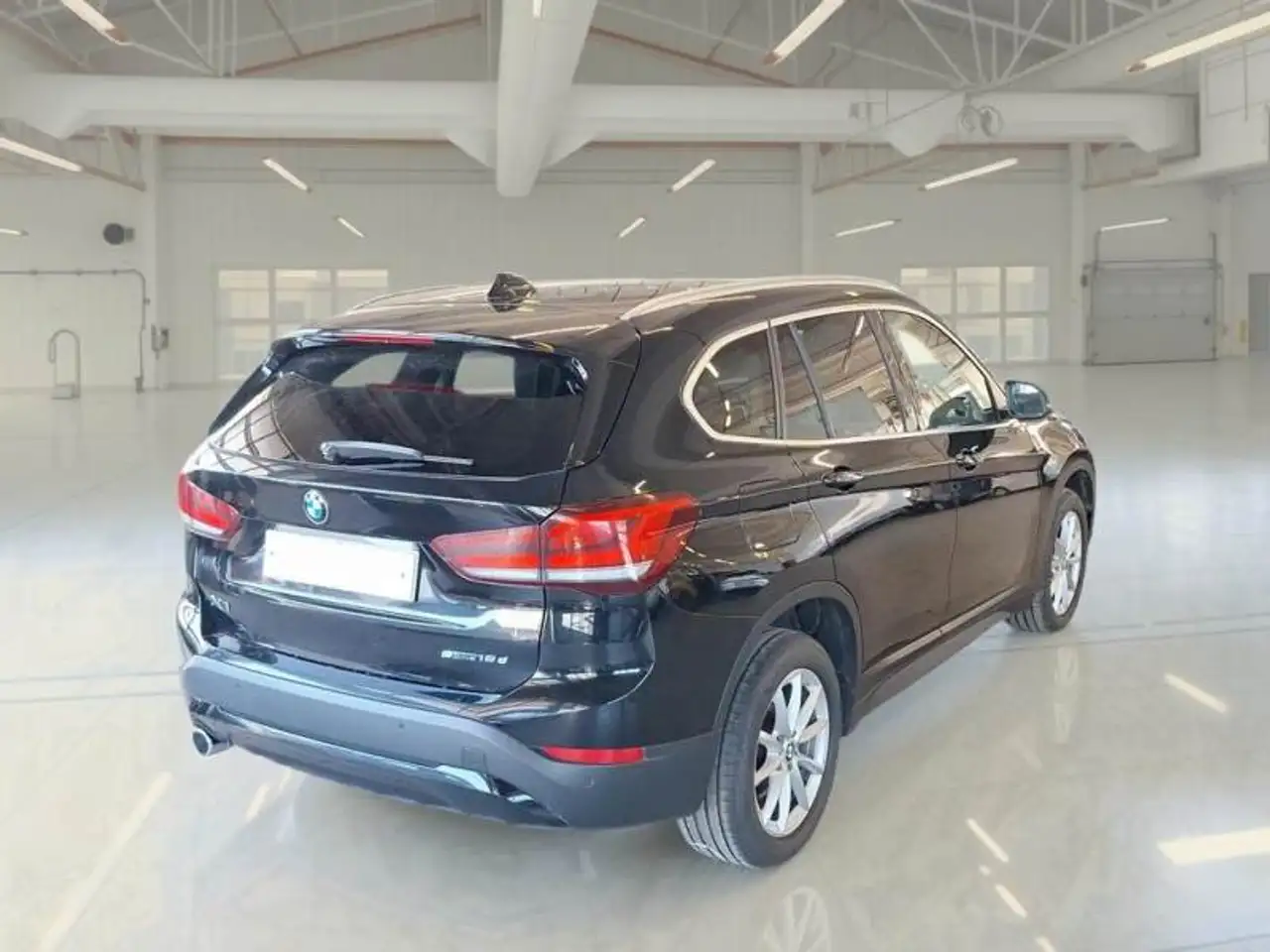2020 BMW X1 X1 sdrive16d Business Advantage auto - GD206BJ, photograph 2