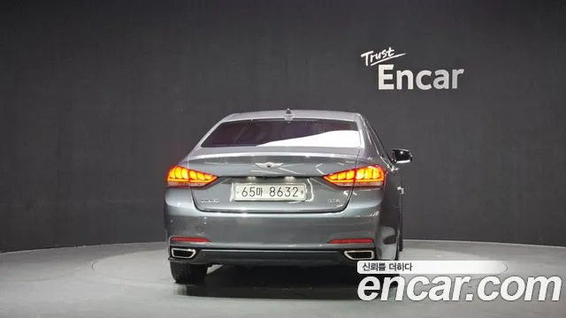 2014 Hyundai Genesis G330 Modern, photograph 10