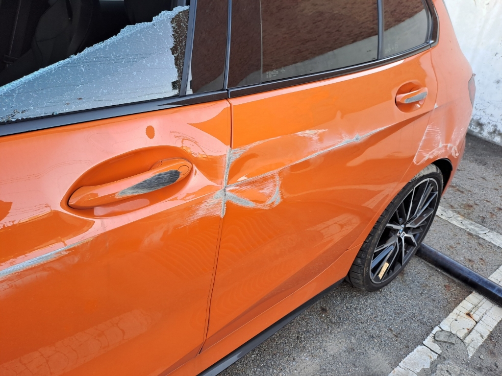 2023 BMW M135i xDrive, photograph 2