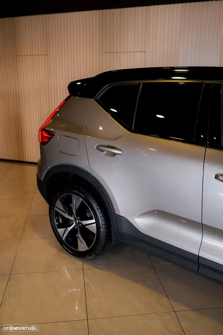 2022 Volvo XC 40 1.5 T4 PHEV R-Design, photograph 8