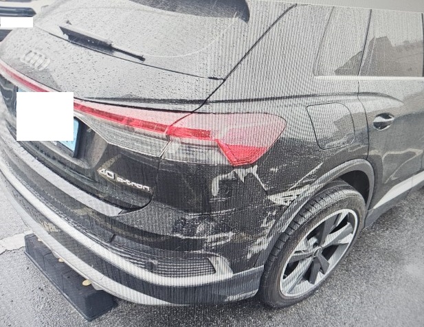 2023 Audi Q4 40 e-tron, photograph 5