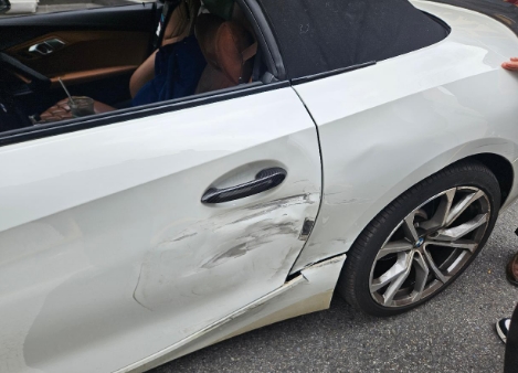 2021 BMW Z4 sDrive20i, photograph 3