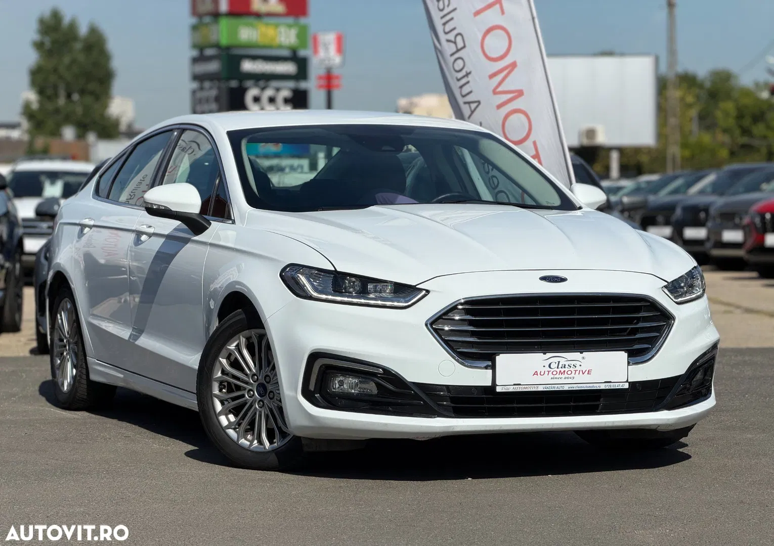 2022 Ford Mondeo 2.0 HEV Titanium, photograph 3