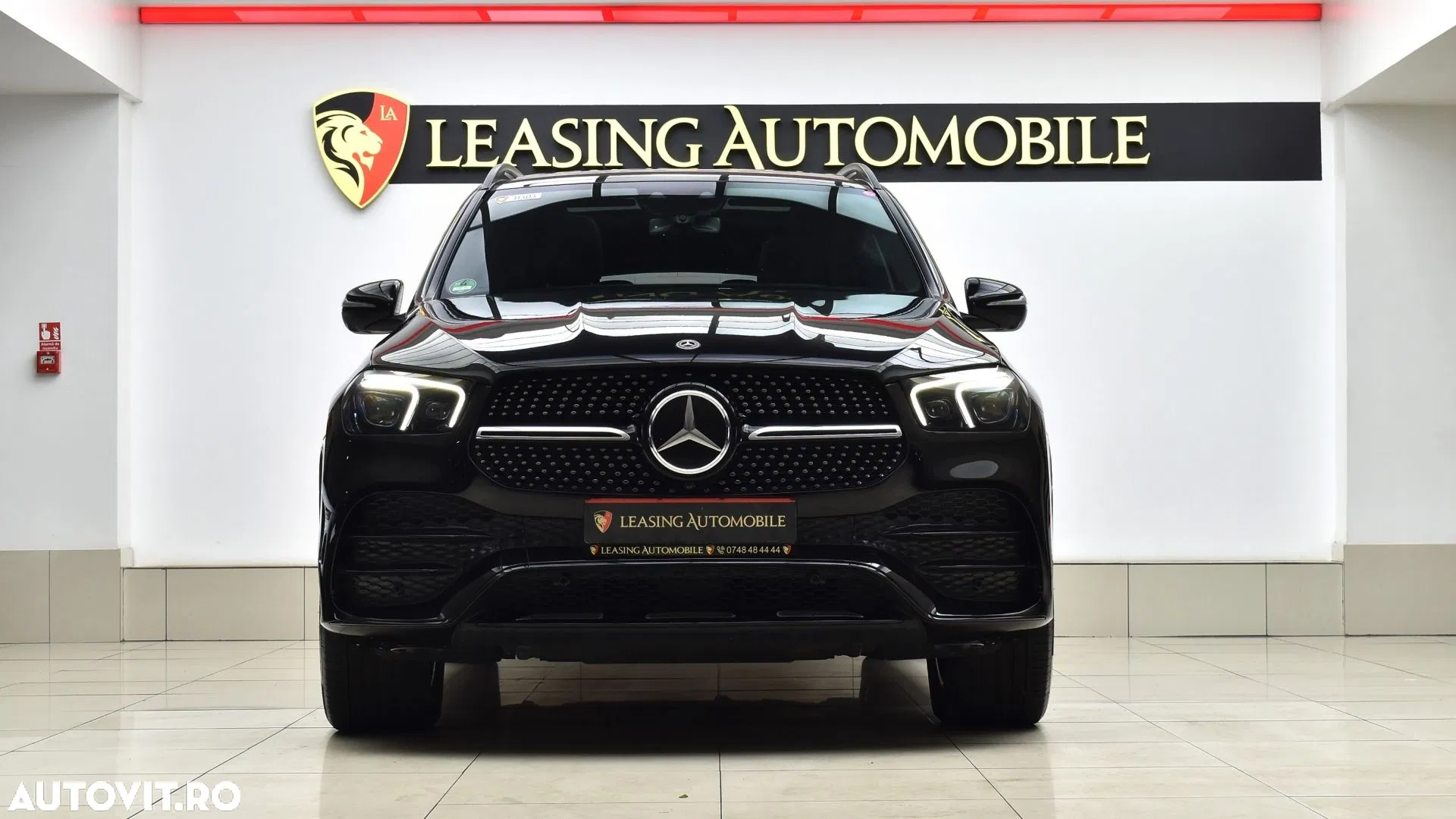 2020 Mercedes-Benz GLE 450 4Matic 9G-TRONIC AMG Line, photograph 2