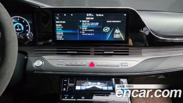 Hyundai Grandeur 3.3 — photo 1 of 31