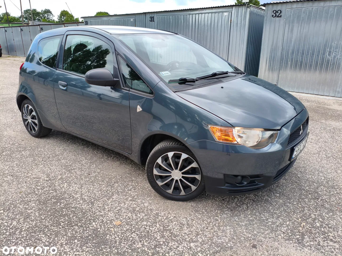 2012 Mitsubishi Colt 1.3 Inform EU5, photograph 4