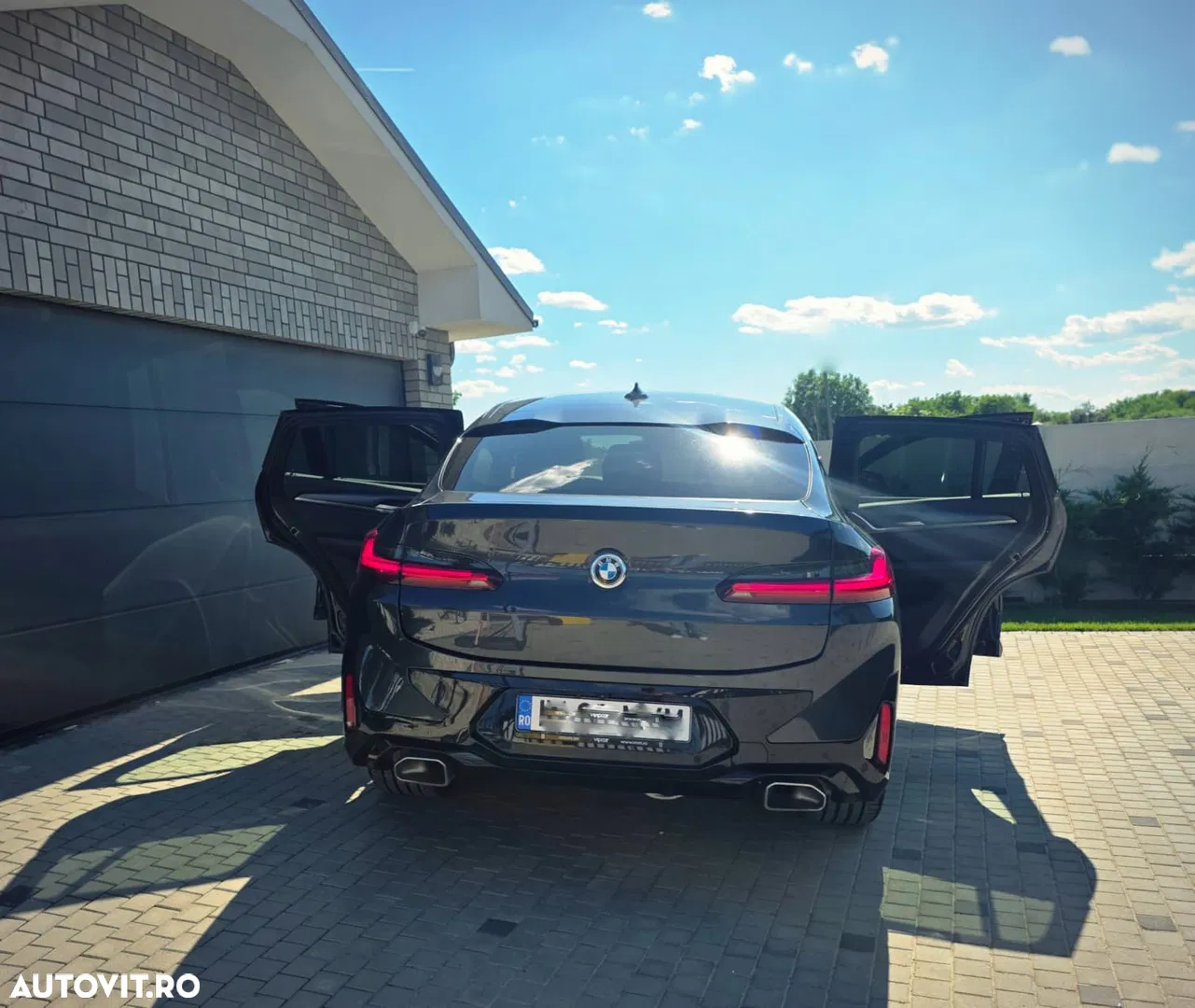 2022 BMW X4 xDrive30d MHEV, photograph 3