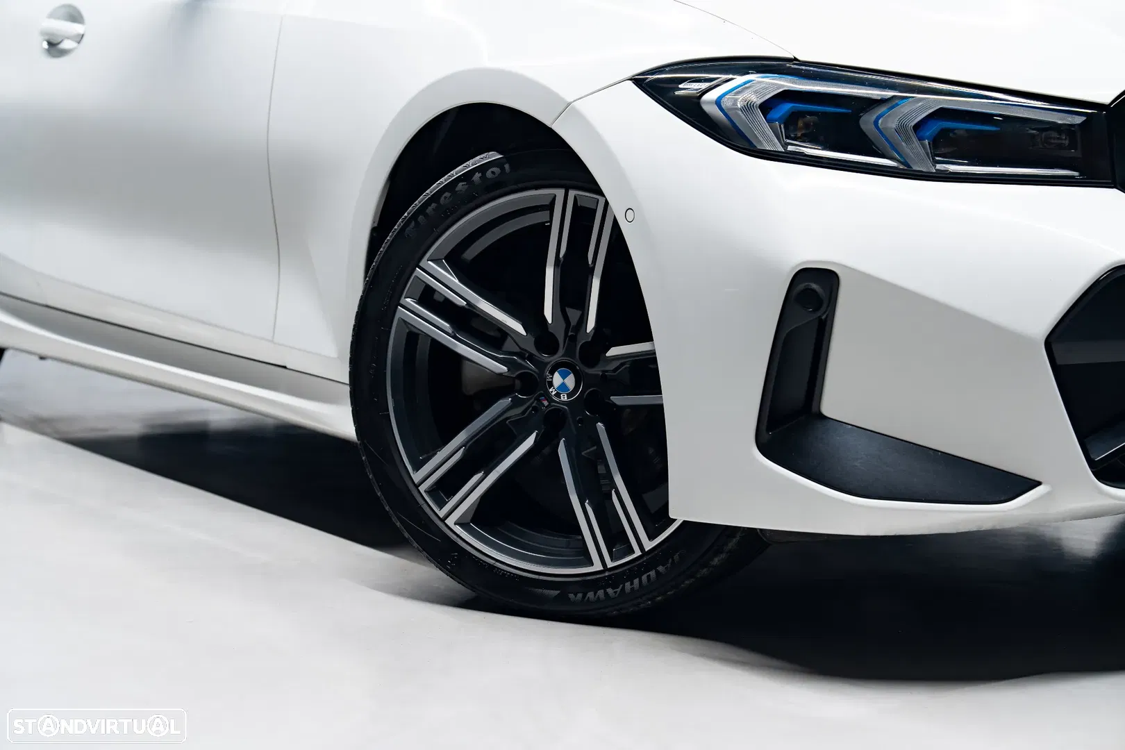 2023 BMW Série 3 e xDrive Aut. M Sport, photograph 4