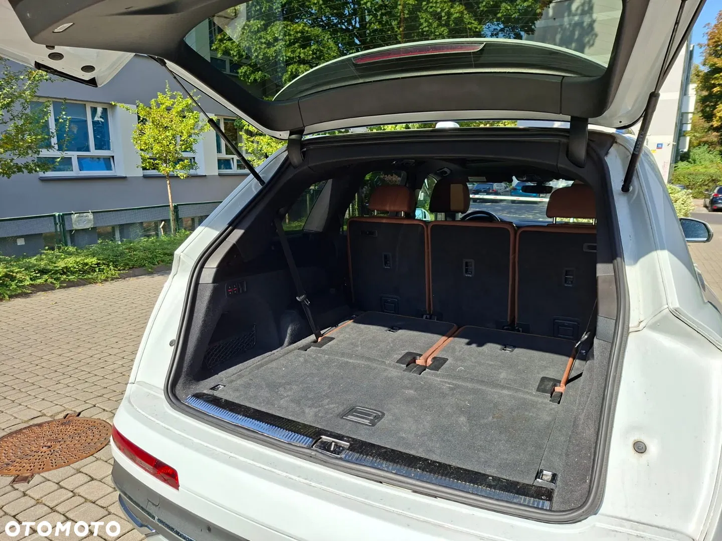 2021 Audi Q7, photograph 8