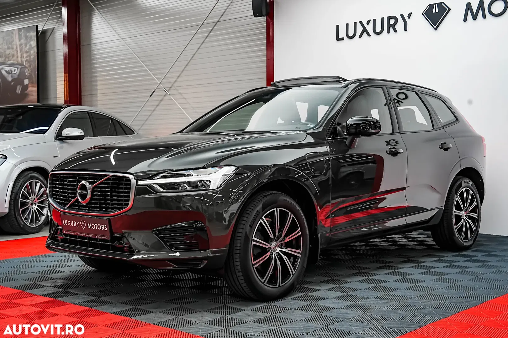 2020 Volvo XC 60 T8 Twin Engine AWD Geartronic RDesign, photograph 1