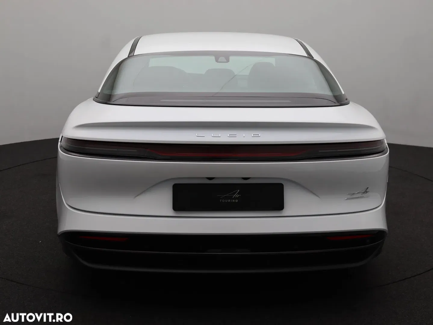 2024 Lucid Air AWD Touring, photograph 6
