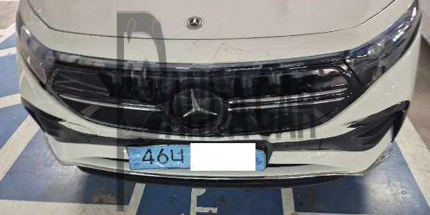 2022 Mercedes-Benz EQA250, photograph 2