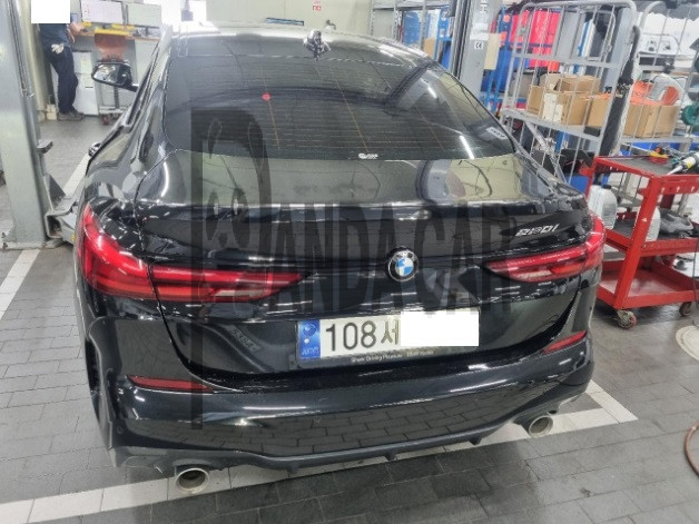 2023 BMW 220i Gran Coupe, photograph 10