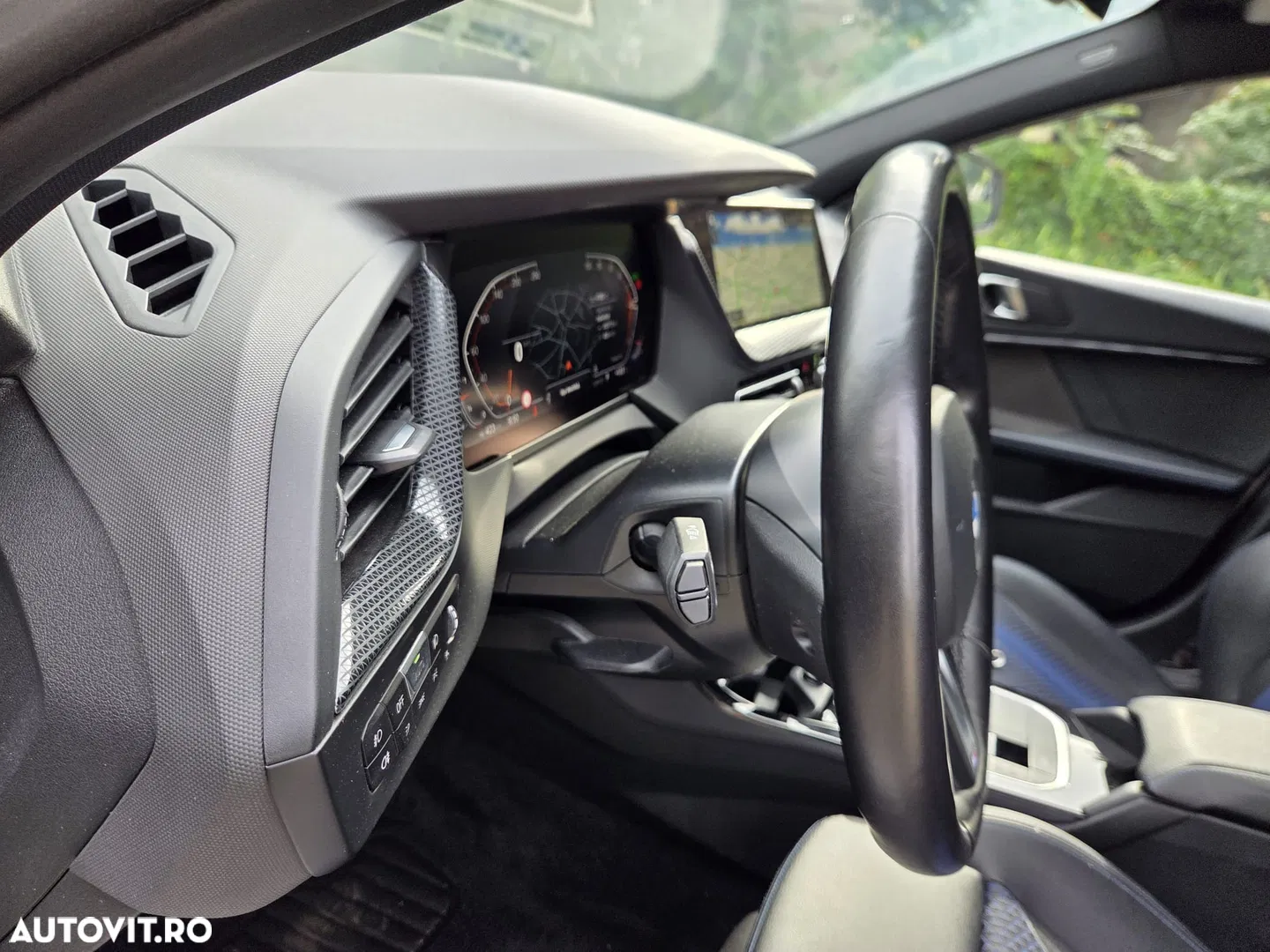 2024 BMW Seria 1 118i Aut. Edition M Sport Shadow, photograph 10