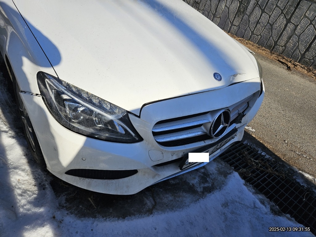 2017 Mercedes-Benz C220 d, photograph 5