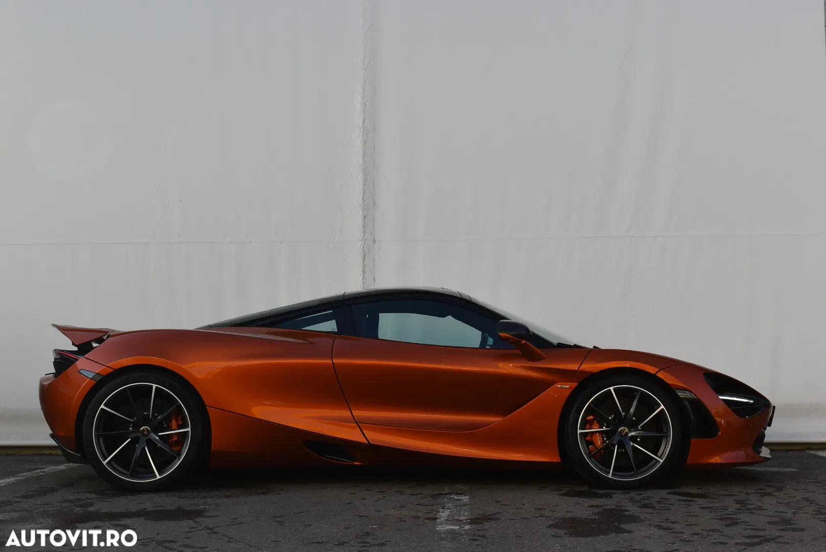 2017 McLaren 720S, photograph 7