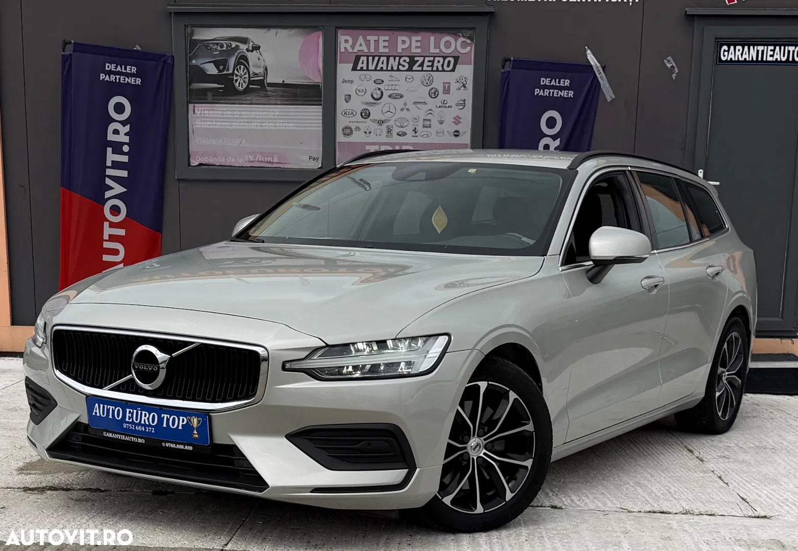 2022 Volvo V60 B4 D Geartronic Momentum Pro, photograph 1