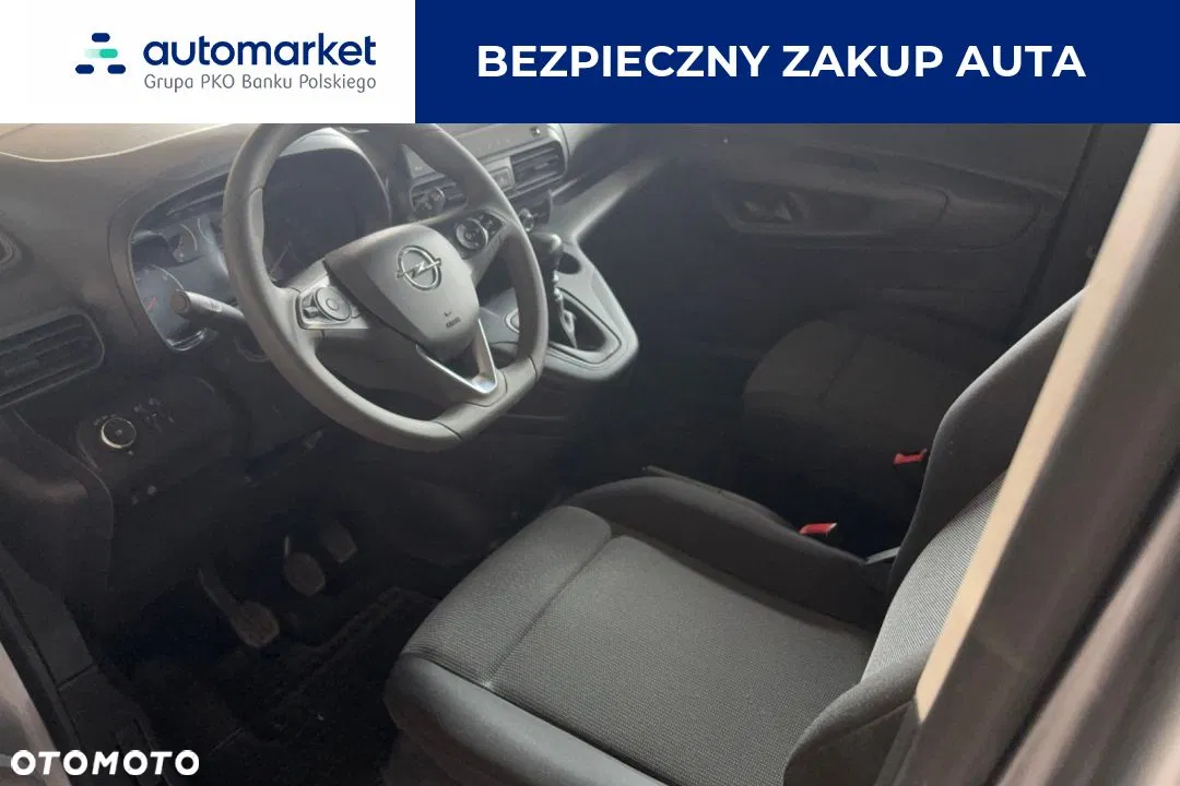 2021 Opel Combo 1.2 Turbo Edition S&S, photograph 12