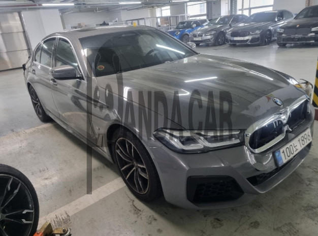 2021 BMW 520i, photograph 4