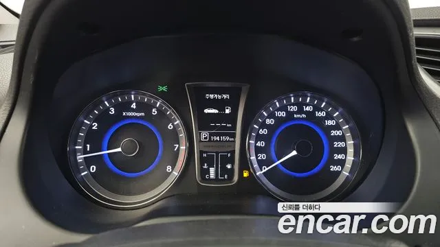 Hyundai Grandeur HG300 Premium — photo 1 of 20