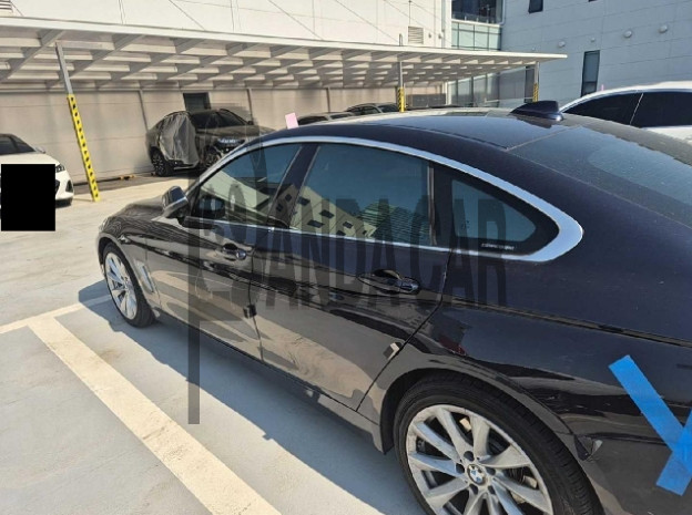 2020 BMW 420i Gran Coupe, photograph 3