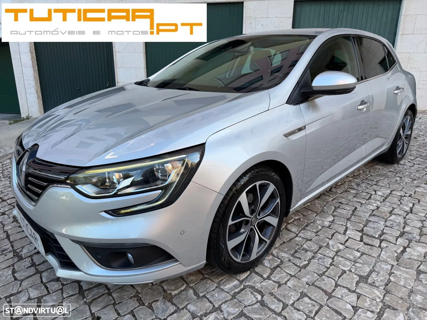 2016 Renault Mégane 1.2 TCE Limited, photograph 1