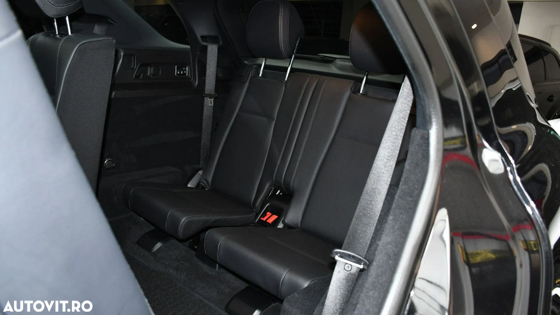 2020 Mercedes-Benz GLE 450 4Matic 9G-TRONIC AMG Line, photograph 12