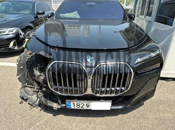2024 BMW 740i xDrive, photograph 1