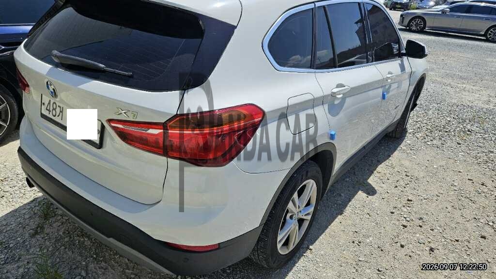 2017 BMW X1 xDrive18d, photograph 3