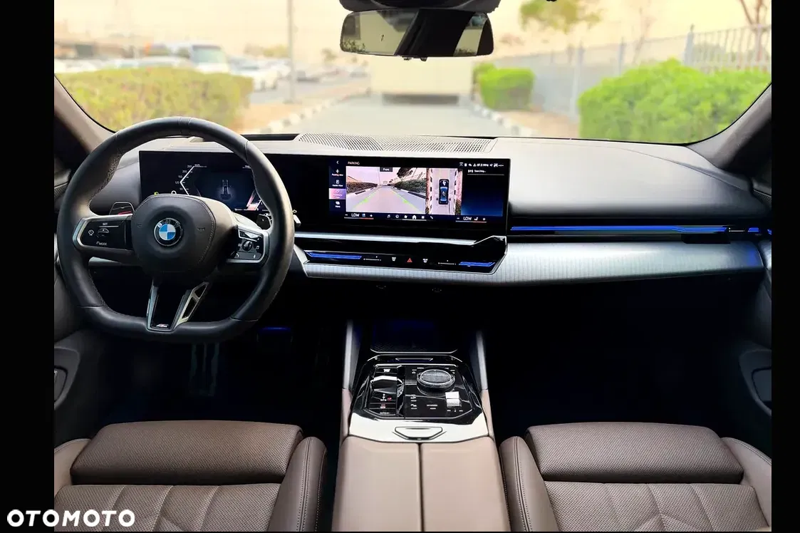 2023 BMW Seria 5, photograph 5