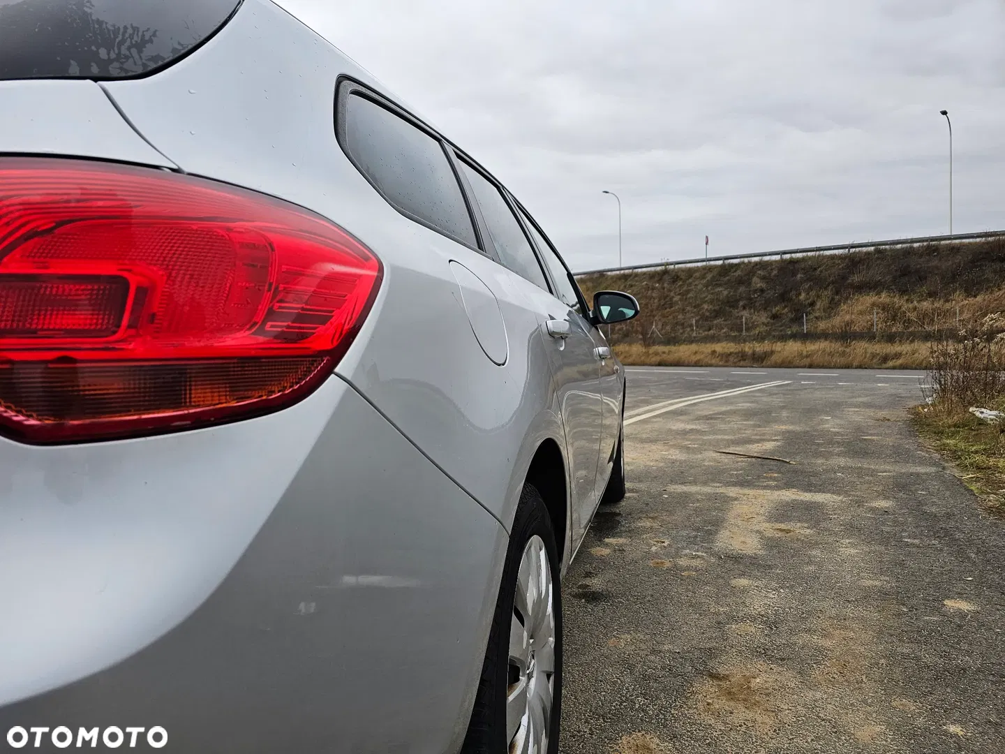 2013 Opel Astra 1.4 T Active, photograph 10
