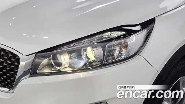 2014 Kia Sorento Diesel 2.0 2WD, photograph 4