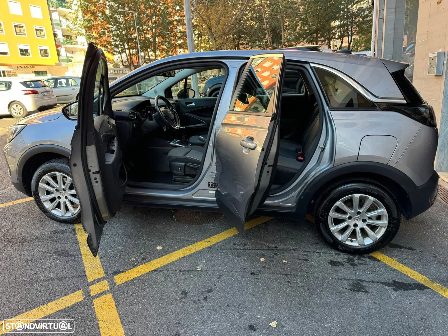 2022 Opel Crossland 1.2 T Elegance, photograph 8