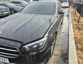 2023 Mercedes-Benz E250, photograph 5