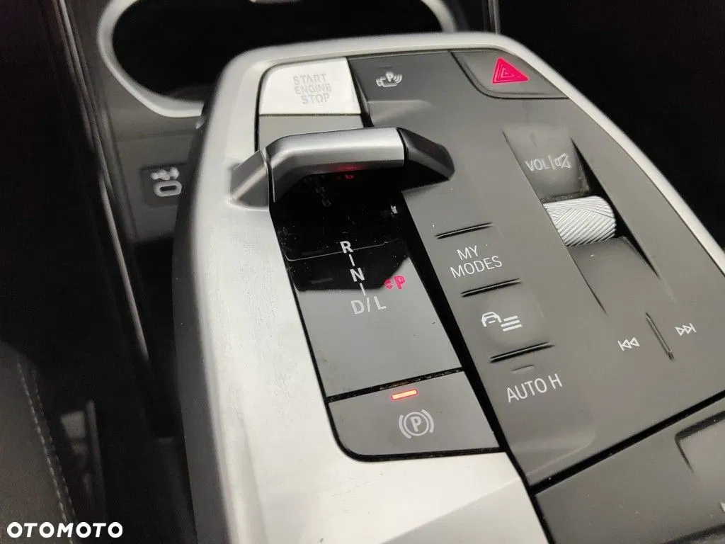 2023 BMW X1 sDrive18d, photograph 7