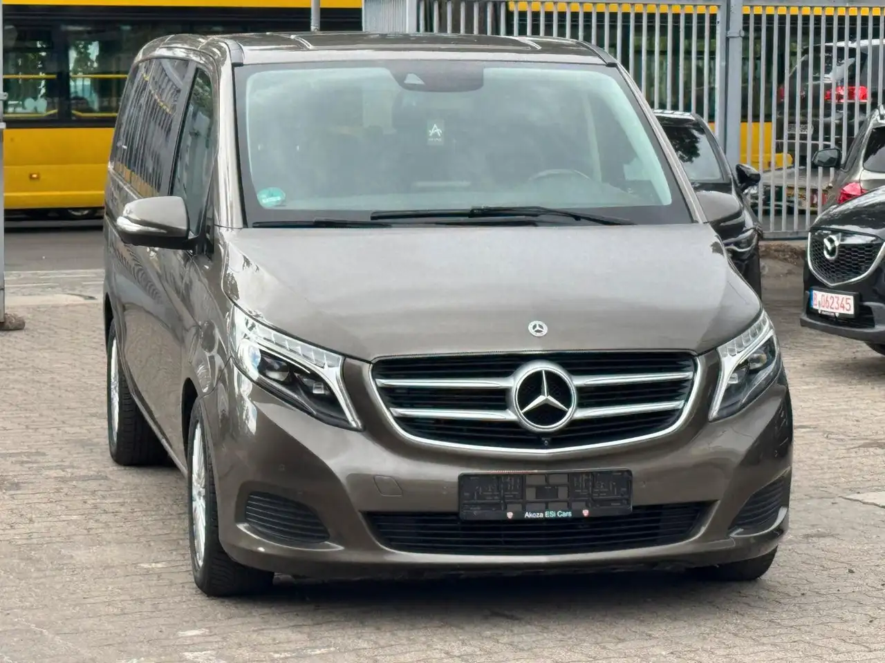 2015 Mercedes-Benz V 220 CDI Lang Avantgarde Sport 7G/360°LED/7Sitz, photograph 3