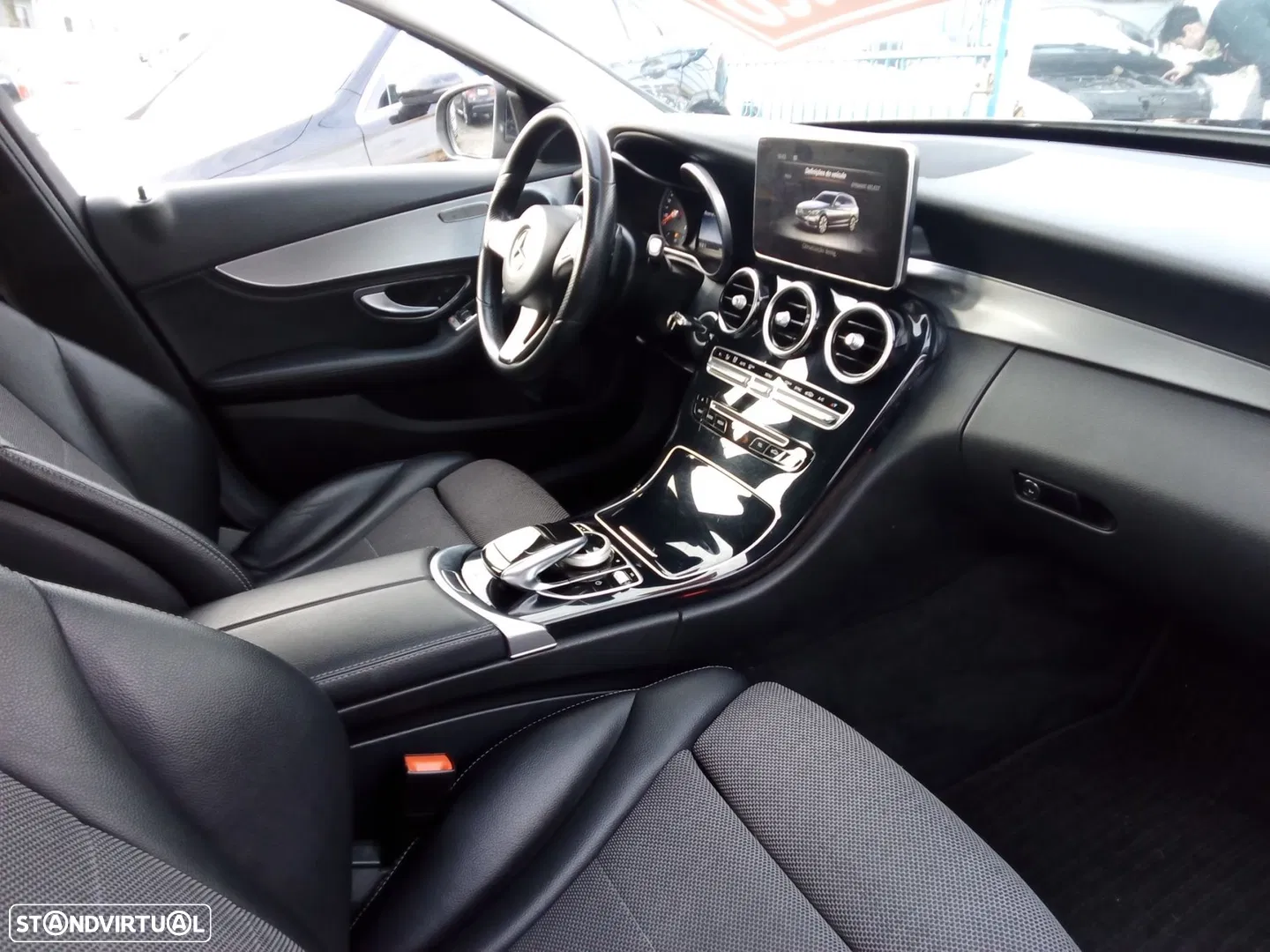 2015 Mercedes-Benz Classe C BlueTEC Hybrid Avantgarde +, photograph 12