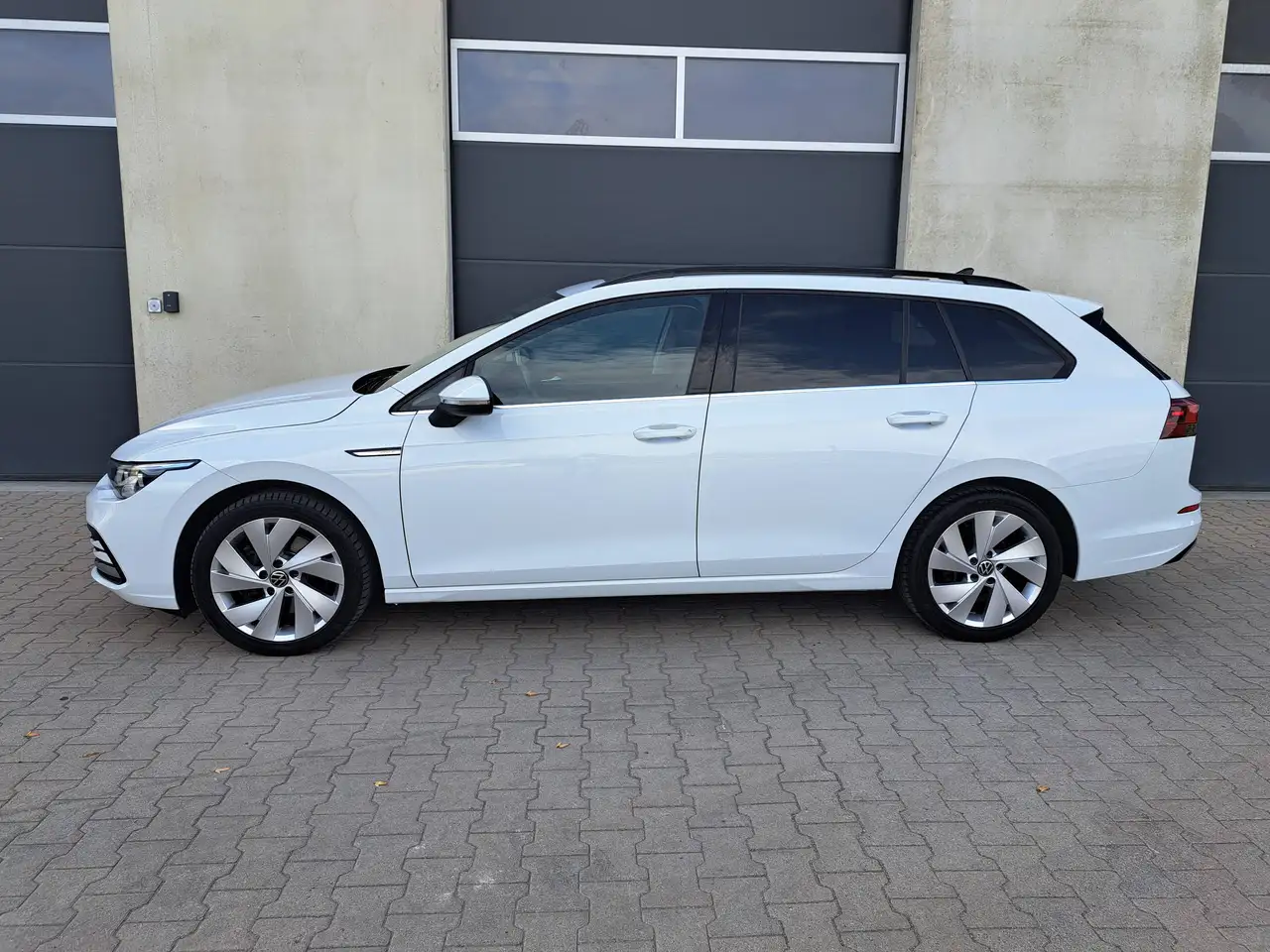 2022 Volkswagen Golf Variant 2.0 TDI SCR DSG Style * ACC * AHK * Fernlichtass. * LED+ * Massage * Panorama, photograph 8