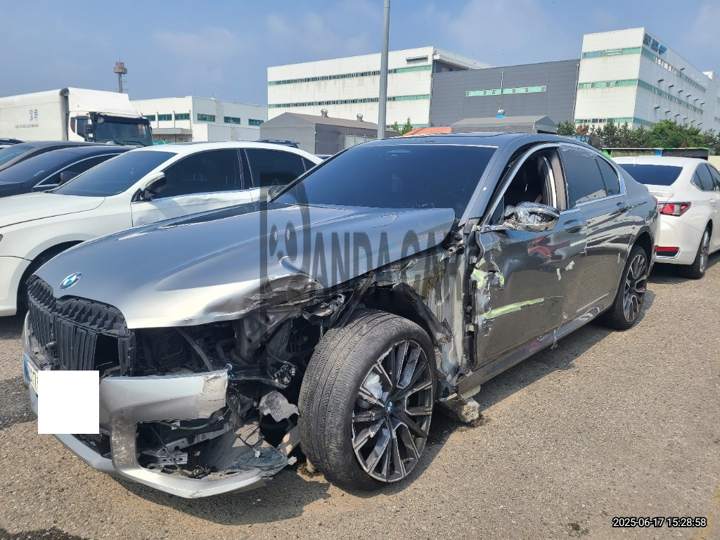 2021 BMW 740d xDrive, photograph 10