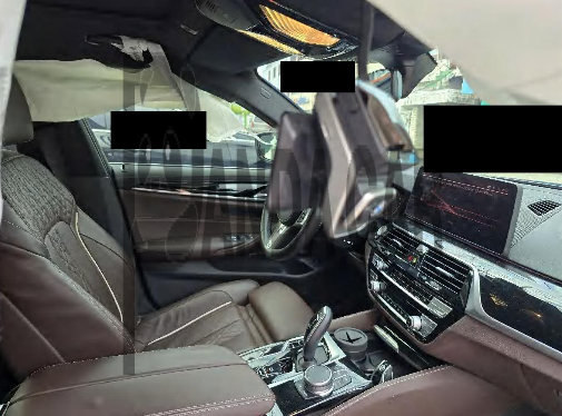 2022 BMW 530i, photograph 2