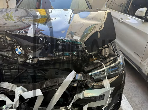 2023 BMW X4 xDrive20i, photograph 4