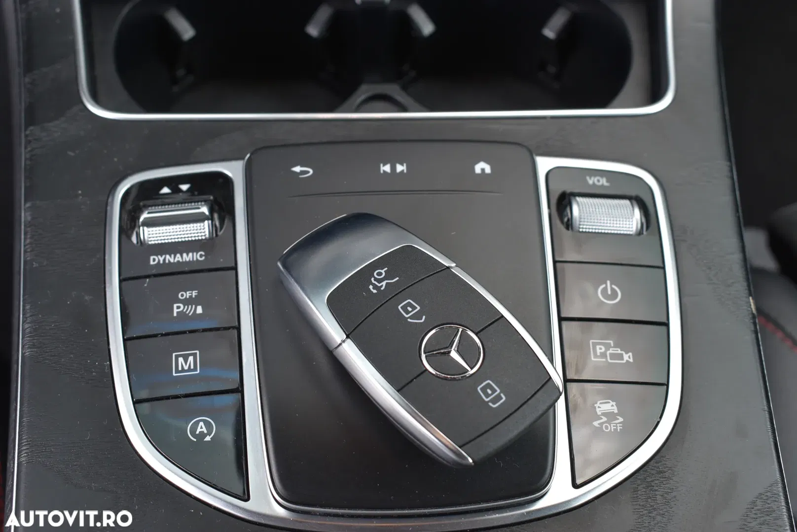 2022 Mercedes-Benz GLC 200 4MATIC MHEV, photograph 11